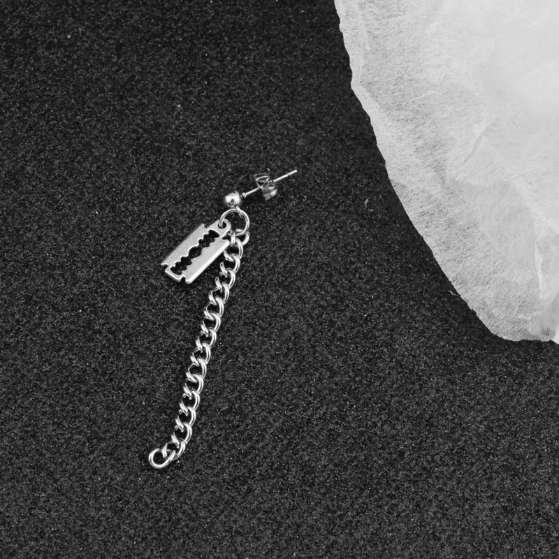 Razor Blade Earring titanium steel earring,guys jewellery,accessory, hipster, grunge style, punk,Male personality blade ear ring