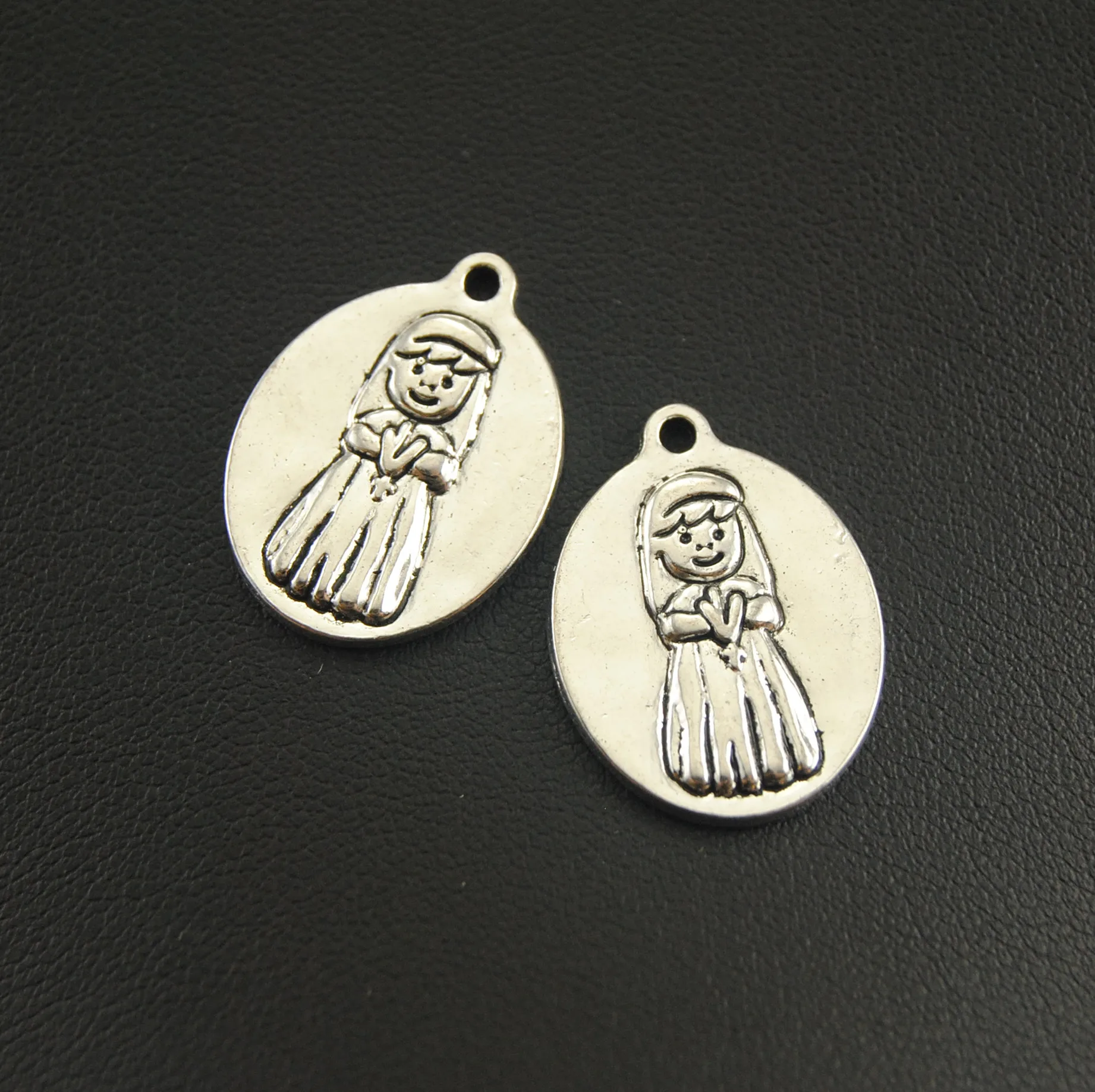 4pcs Silver Color Zinc Alloy Boy and Girl the First Communion Charms Handmade Charms Pendants Jewelry Findings A1252/A1253