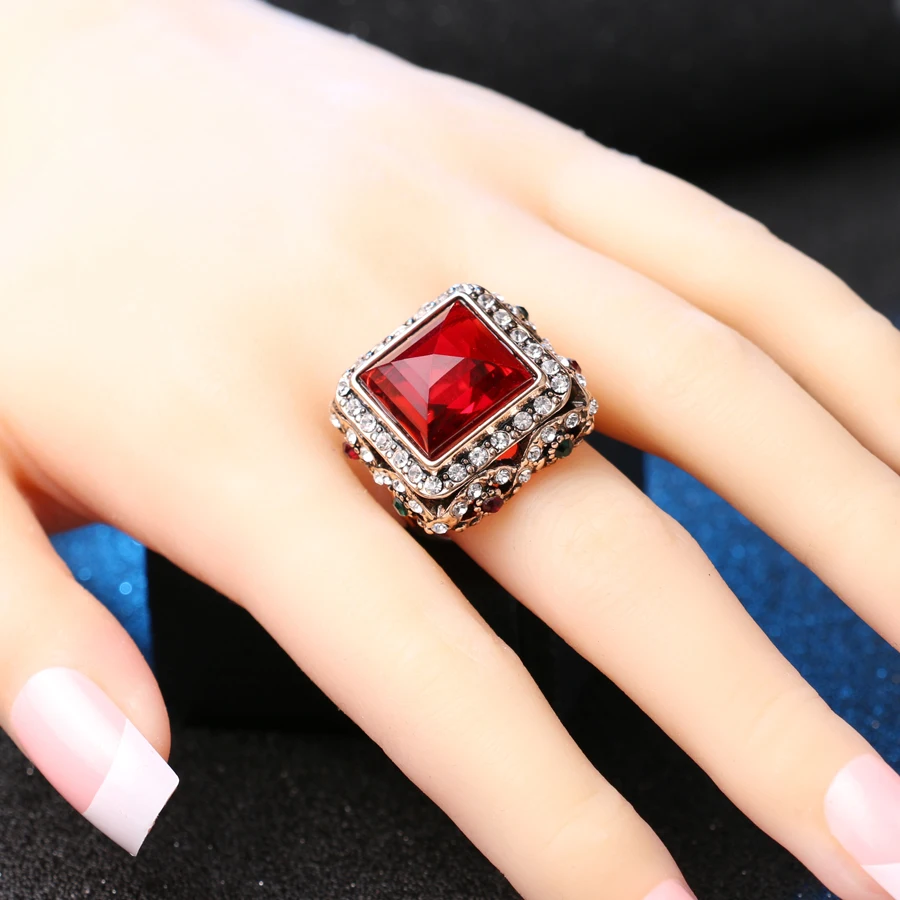 Wbmqda Luxury Bohemian Style Big Square Red Ring Vintage Ancient Gold Color Crystal Rings For Women India Jewelry