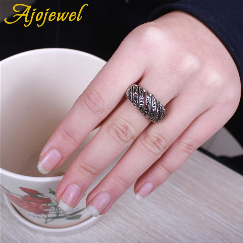 Ajojewel Hollow Out Geometric Rhinestone Rings For Men Or Women Silver-color Retro Jewelry Rings