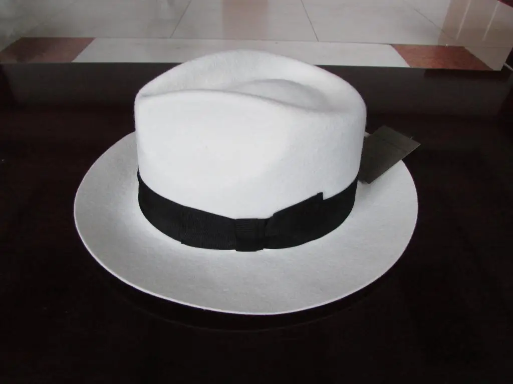 White Authentic Hat Black Contrasting Woolen Fedoras Cap Elegant 100% Wool Vintage Cowboy Cap Jackson Wool Hat White B-8139