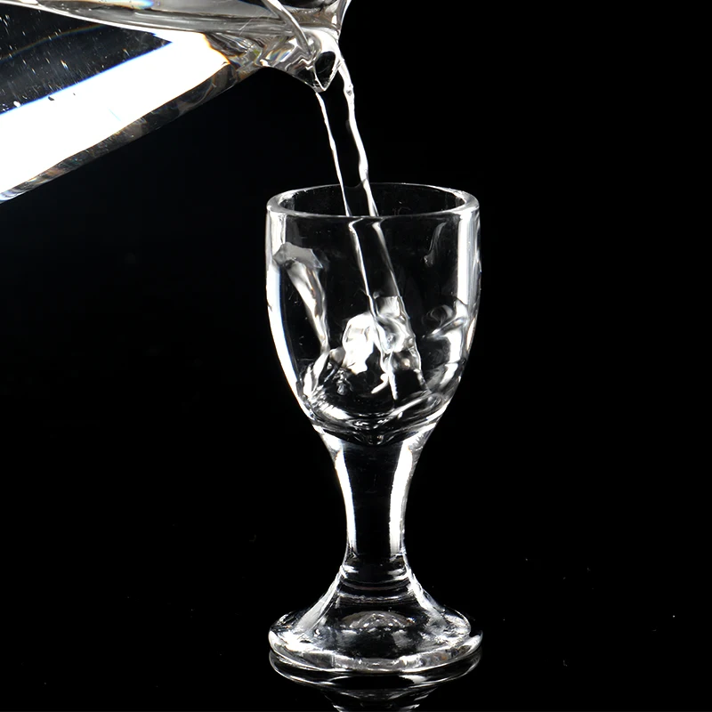 Set of 6pcs 0.3oz Lead Free Glass  Machine Made Chinese Old Fashioned Shot Glasses for Liqueur Vodka Spirit Dinks 10ml