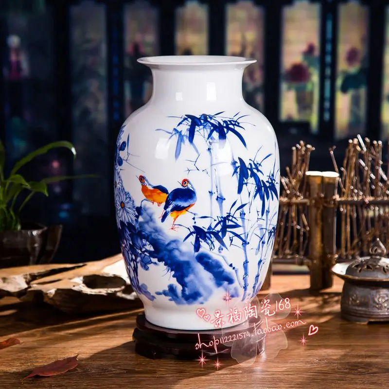 

Jingdezhen blue and white porcelain ceramic vase flower wedding gift porcelain decoration decoration Home Furnishing living room