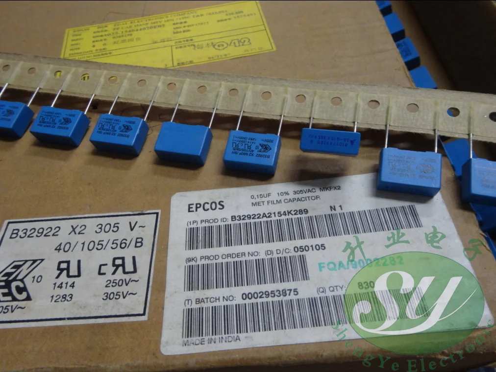 

2019 hot sale 20PCS/50PCS EPCOS 0.15uf/305vAC 150nf u15 154 The new film capacitors B32922A2154K free shipping