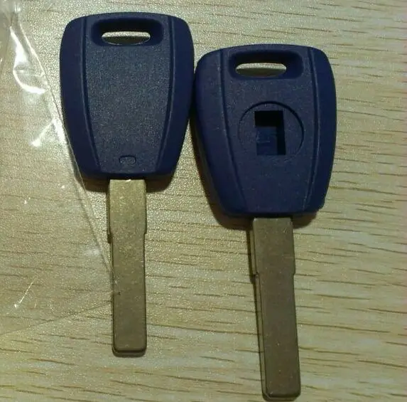 

Transponder key shell Car Key Blanks Case For Fiat Blue Color with the blade SIP22