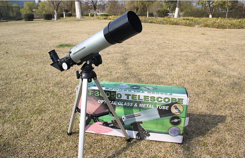 1PC New 300x70mm Refractive Astronomical Telescope 50mm Spotting Scope Aperture 150x Zoom Monocular A2041