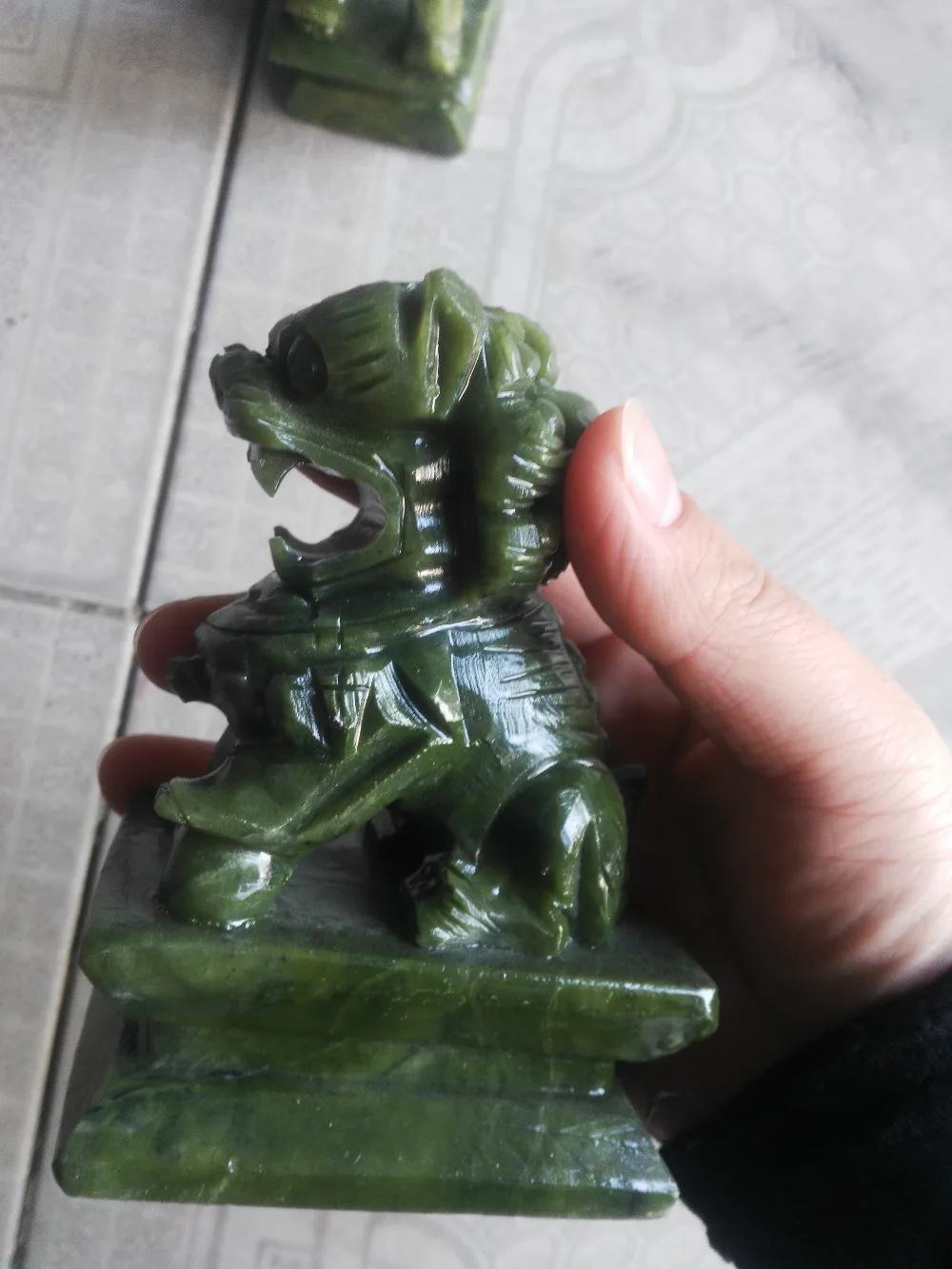 2pcs Chinese natural Nan jade carving pair of kirin fu statue to ward off bad luck fengshui statues jade crafts