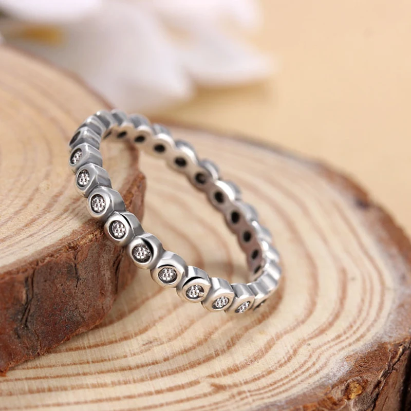 CUTEECO Silver-plated Alluring Brilliant Stackable Brand Finger Ring Clear CZ Original Fashion Wedding & Engagement Jewelry