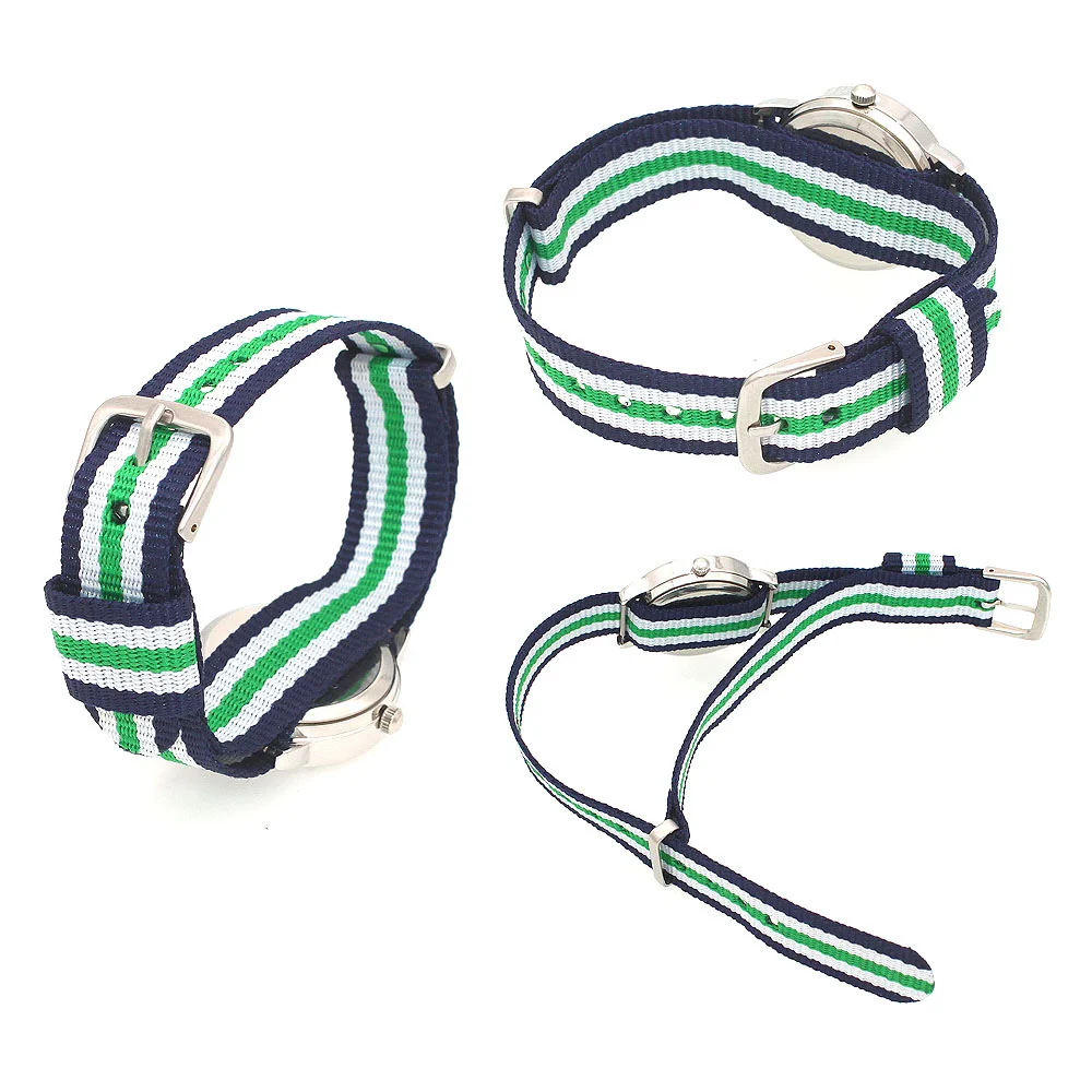 العلامة التجارية بسيطة الساعات الفتيان والفتيات ساعة رياضية خارجية لطيف مضيئة الأيدي الأوسط طالب الملونة النايلون عارضة الطفل