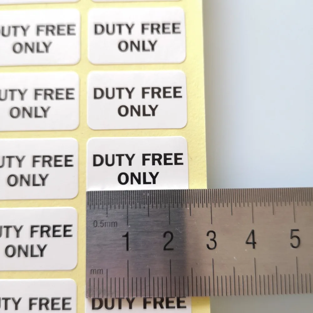 1200 Stück 25 x 15 mm NUR DUTY FREE Selbstklebender, glänzender Kunstdruckpapieraufkleber für Duty-Free-Store-Werbung, steuerfreie Einkaufsprodukte – Detail 5