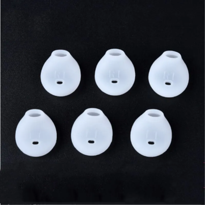 3 Pairs Ear Tips for Samsung Galaxy Note 5/Note 7/S7/S6 Edge Silicone Earbuds Tips Covers Anti-Slip Replacement Ear Gels Buds