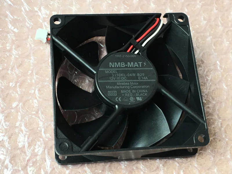 

NMB-MAT 3110KL-04W-B29 E03 DC 12V 0.14A 80x80x25mm 3-Wire Server Cooling Fan