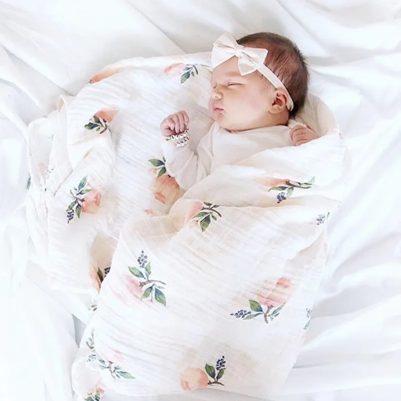 A 100% bamboo baby swaddle baby muslin blanket quality better than Aden Anais Baby Multi-use big diaper Blanket Infant Wrap