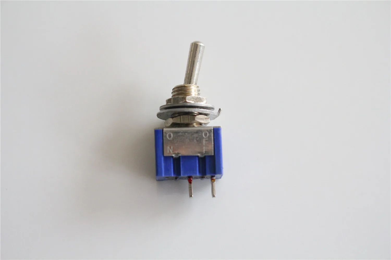 2 Pin SPST ON-OFF 2 Position 6A 250VAC Mini Toggle Switches MTS-101