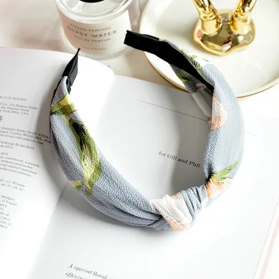 Spring/summer new hair ornaments tiara Fashion elegant hair hoop Korean knotting fabric Wide-side hair hoop headband hairpin