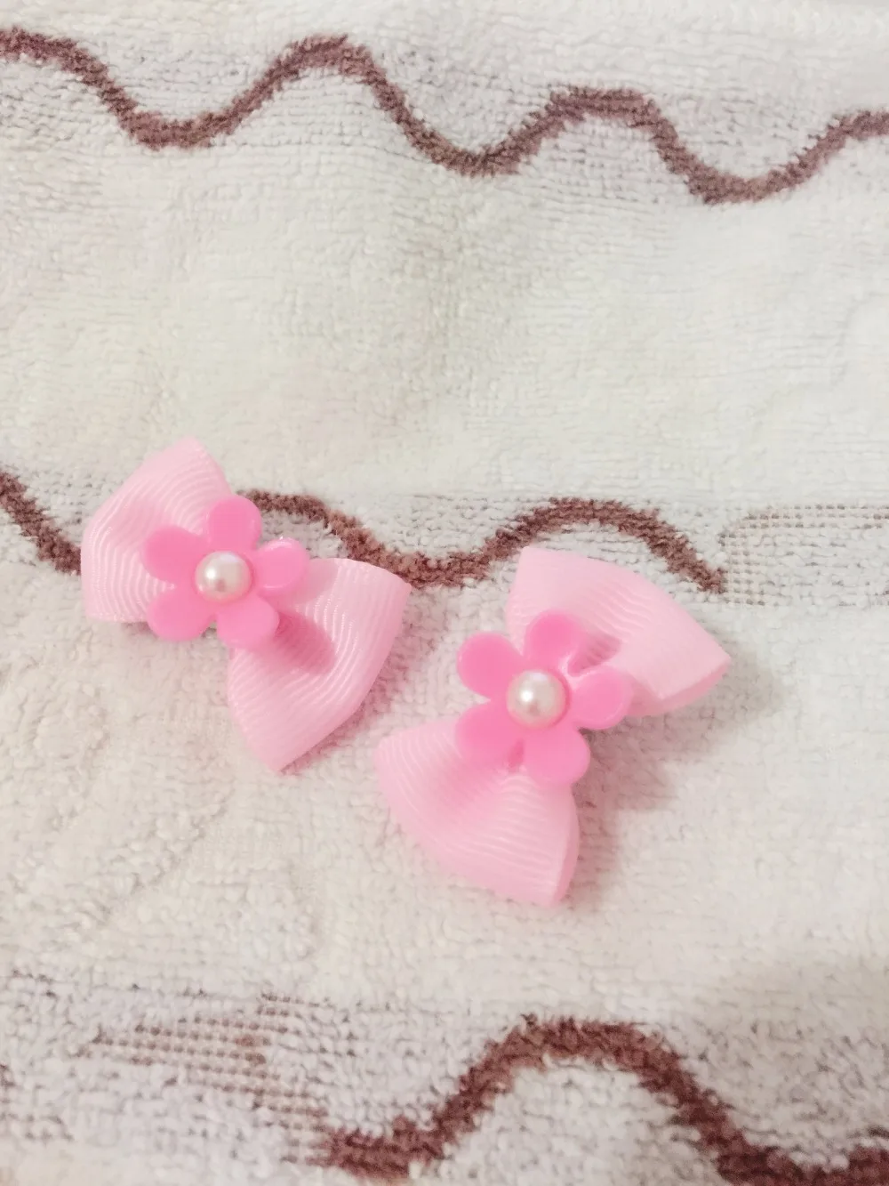 New Handmade  SUPER nice hair Clip 3.5 cm bows Pet dog Hairpin  Pet  Grooming accessories