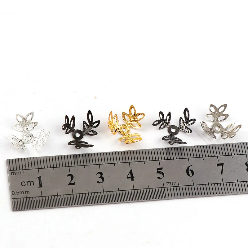 10mm Vintage Filigree Metal Three-Leaf Hollow Flower Spacer Beads End Caps Pendant DIY Charms Connectors Jewelry Findings