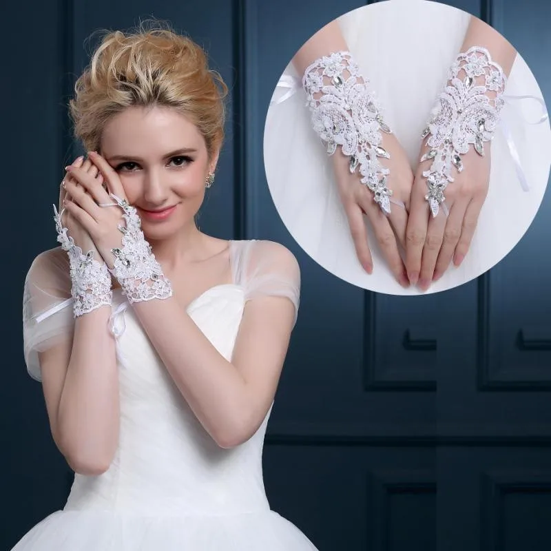 JaneVini – gants de mariée en dentelle, élégants, courts, blancs, Appliques sans doigts, longueur de poignet perlée, accessoires de mariage, 2019