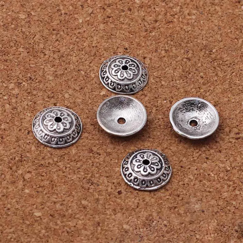 50 sztuk/partia tybetański srebrny okrągły kopuła kwiat koralik czapki 14mm koraliki rękodzielnicze gniazdo Spacer DIY tworzenia biżuterii urok czapki z frędzlami