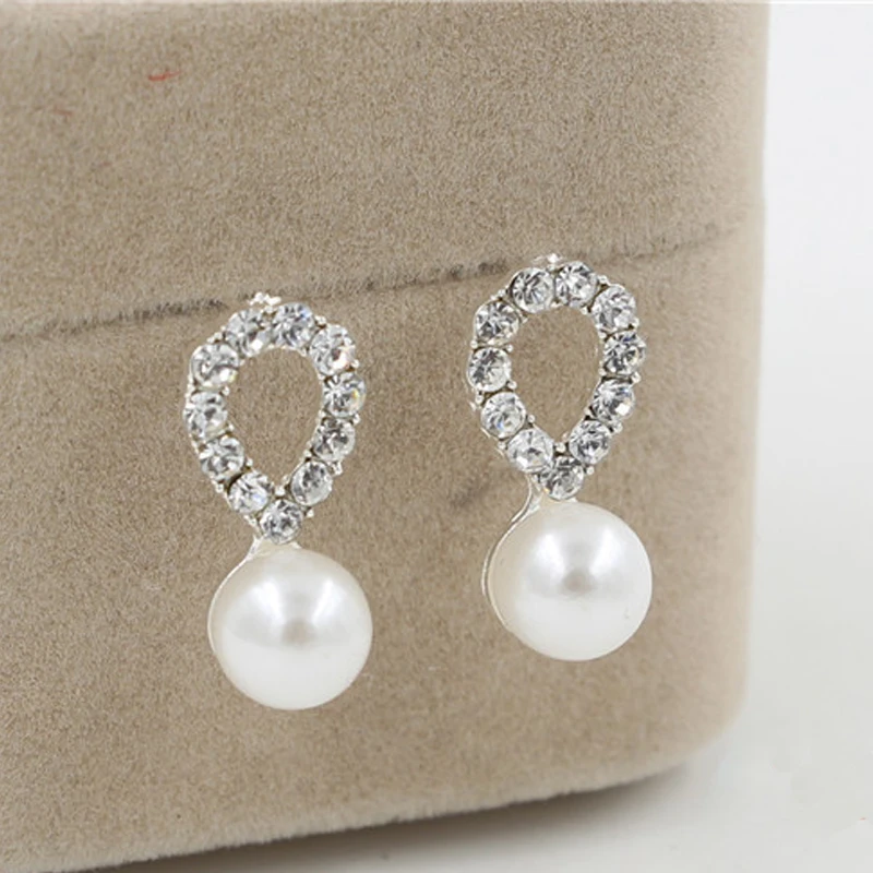 New Brand Imitation Pearl Waterdrops Shape Stud Earrings For Women Silver Color Rhinestone Piercing Earring Bijoux Brincos