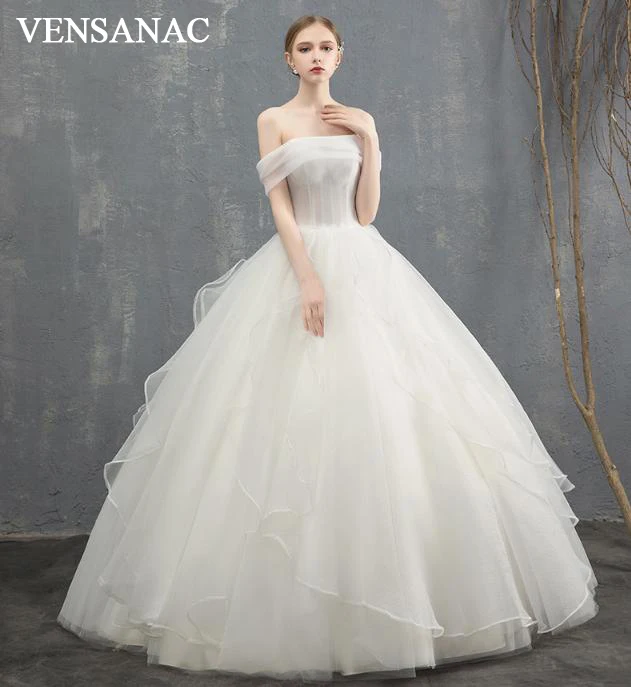 

VENSANAC Elegant Boat Neck Lace Ball Gown Wedding Dresses Off The Shoulder Tiered Organza Backless Bridal Gowns