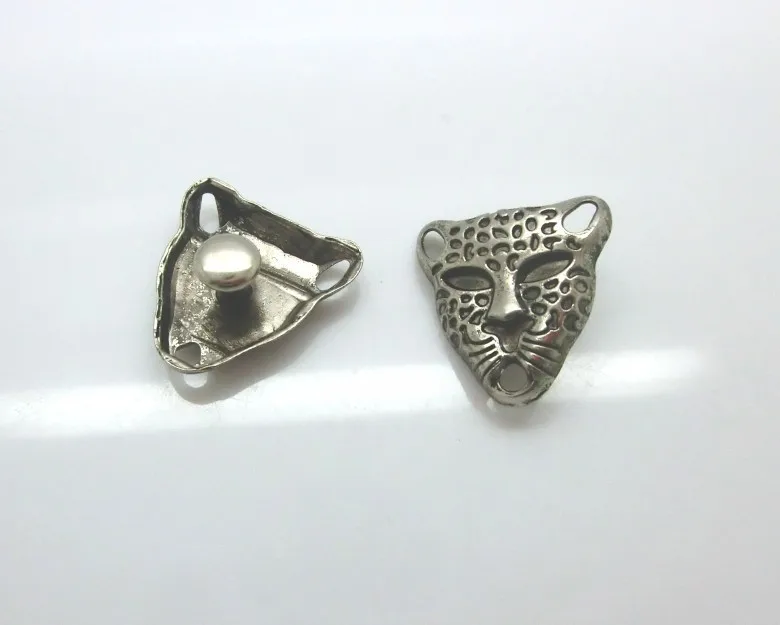 Free shipping -20 Sets Silver Tone Leopard Head Rivet Studs Spots 2.2x2.2cm 7x3.5mm Bag Leather Clothes J1249