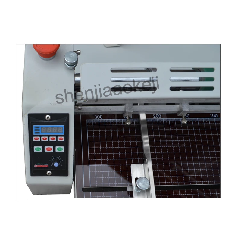 

Электрический биговальный станок для бумаги, линия позвоночника, прессованная рисовая лапша, одномаркировочная офсетная машина, высокоскоростная машина для биговки бумаги