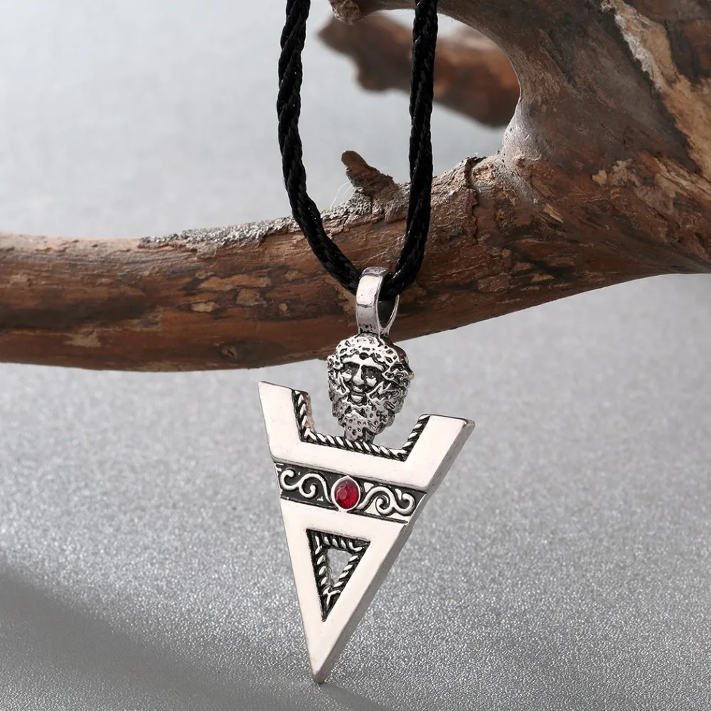 Cxwind Retro Veles Sign Necklace & Pendant Slavic Culture Pagan\'s Amulet Triangle Crystal Necklace Statement Jewelry Collier