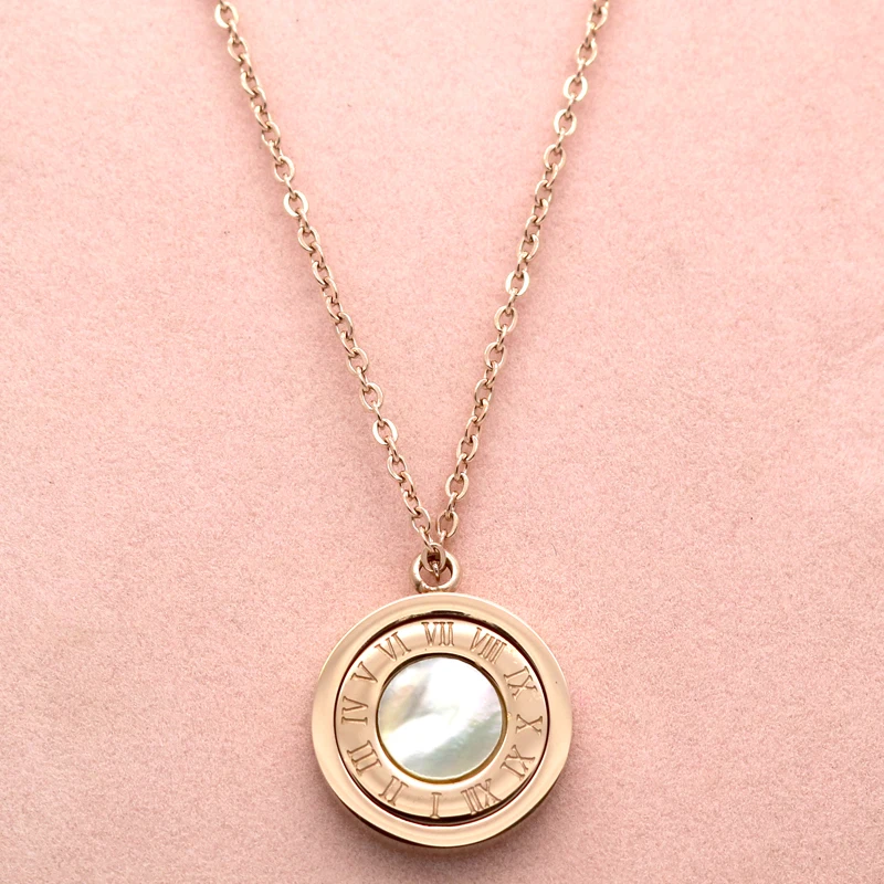 Fashion Spinner Black White Turnable Pendant Necklace For Women Stainless Steel Wedding Female Necklace Wholesale Cool Jewelry