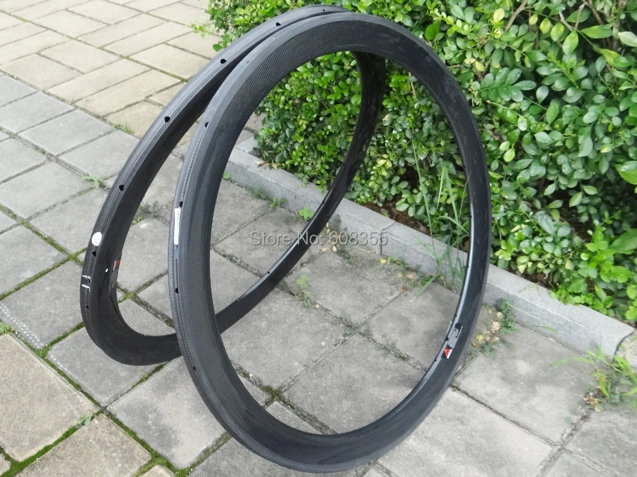 FLX-RIM-T05 : Carbon Glossy Cycling road bike 700c Tubular  wheel rim 50mm  ( Basalt Brake Side )