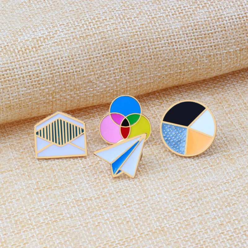 Cartoon Paper Airplane Envelope Lapel Brooch Three Primary Colors Enamel Pin Round Backpack Badge Cute Women Jewelry Accessories