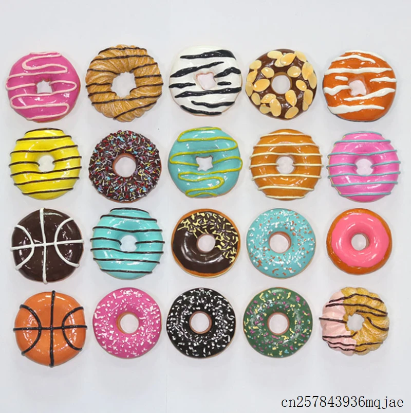 100pcs Doughnut Refrigerator Stickers Fridge Message magnet souvenirs Simulation Food Magnet for Kids Message Holder Home Decor