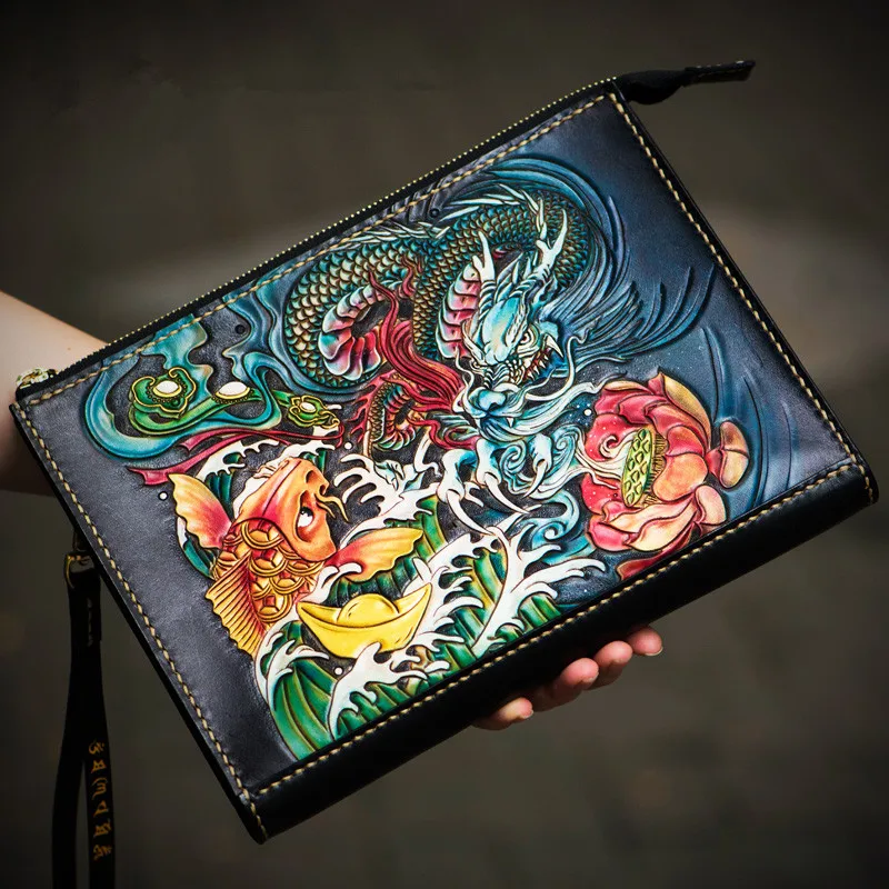 

Handmade Men Vegetable Tanned Leather Carvings Dragon Fish Black Bag Money Holder Clutch Purse Cigarette Pocket Man Clutches