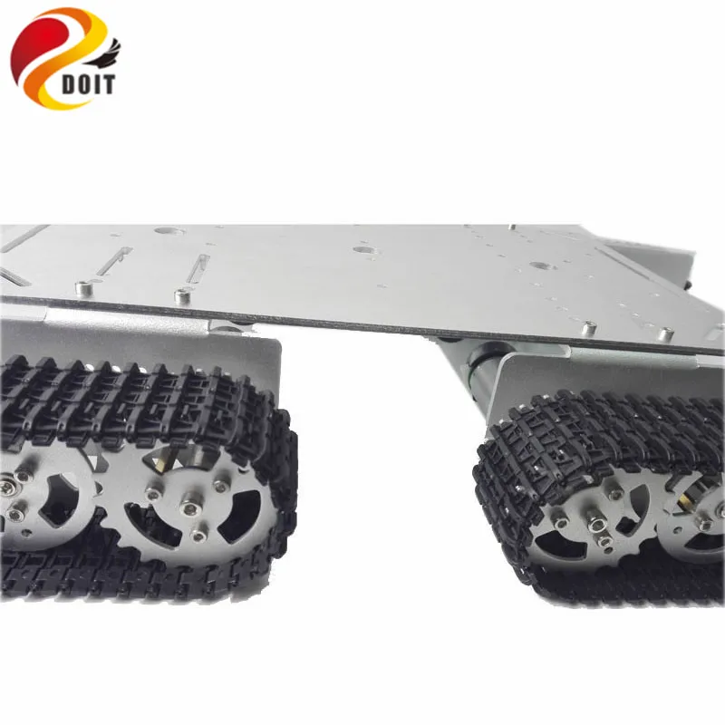 Dosit-金属製戦車モデルt600,アルミニウム合金シャーシ付きロボットモデル,4つの構造,プラスチック,日曜大工のおもちゃ
