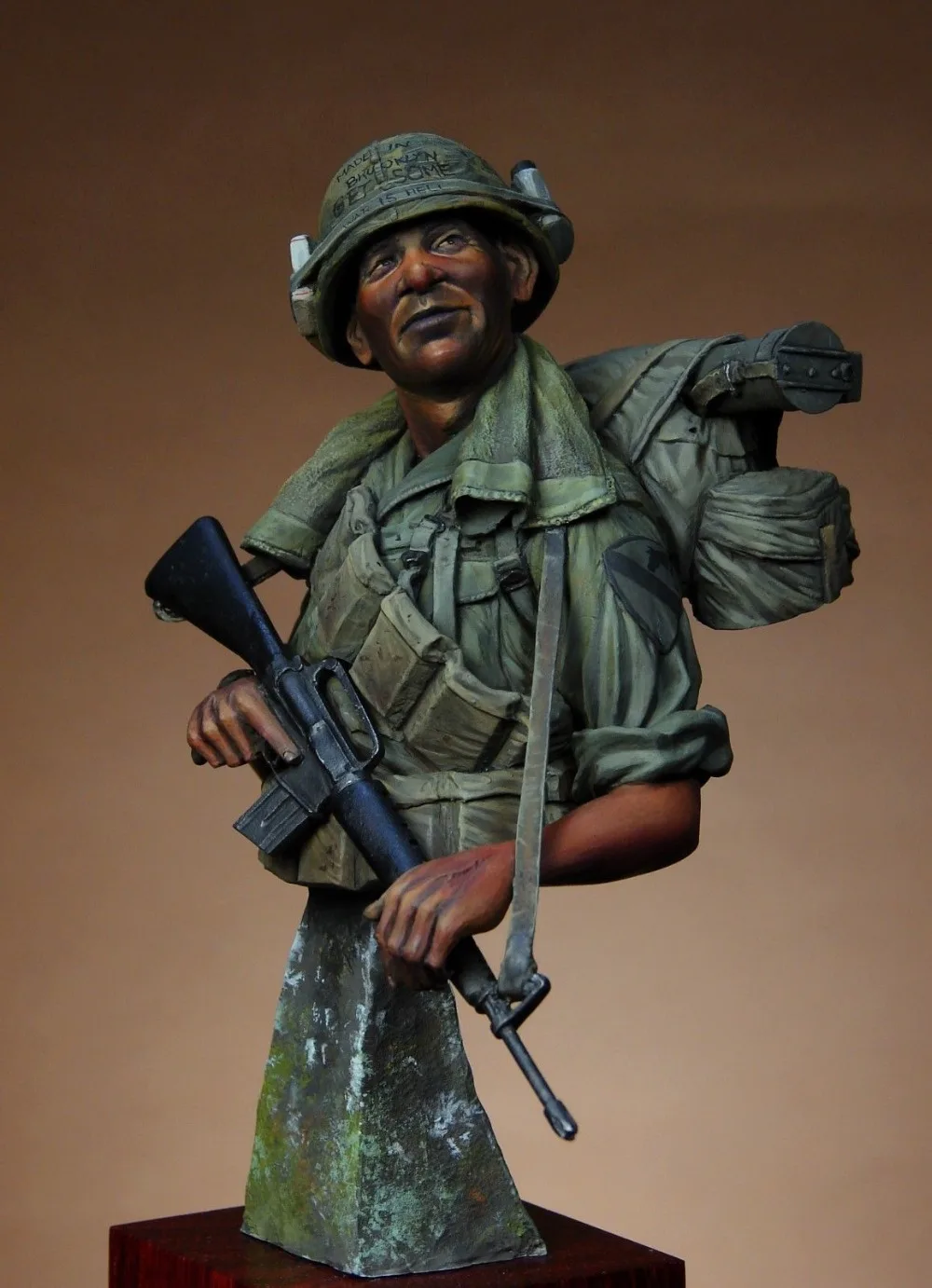 Unpainted Kit 1/9 Trooper 1st Air Cavalry Vietnam bust soldier   Resin Figure miniature garage kit