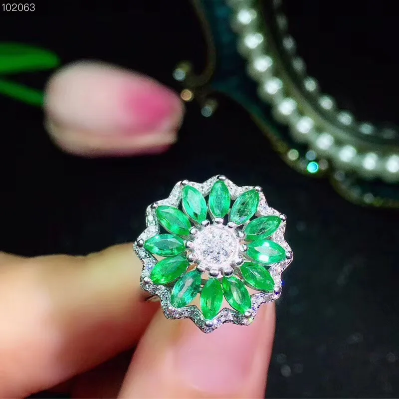 Flower emerald ring Real And Natural emerald ring 925 sterling silver  Fine jewelry Gem For man or Wowen