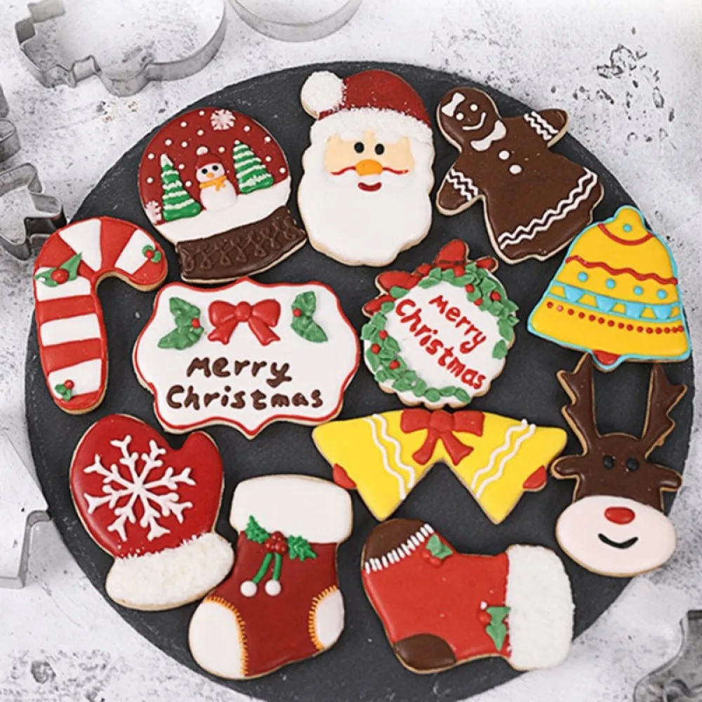 12 Style Christmas Cookie Cutters Moulds Stainless Steel Xmas Theme Biscuit Mold DIY Dessert Pastry Decoration Baking Tools