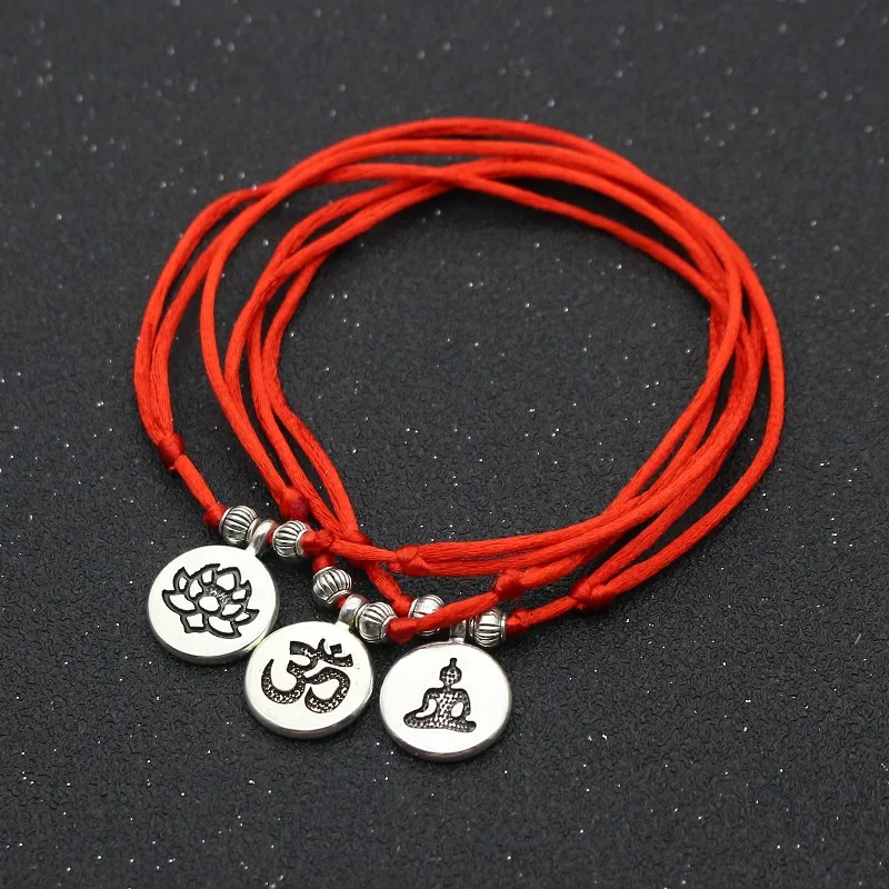 Cavigliere da donna di marca orso carino moda semplice colore argento metallo OM Lotus Buddha telescopico corda rossa cavigliere a piedi nudi per le