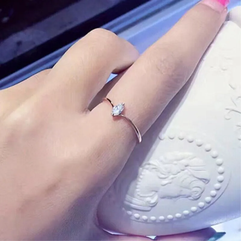 CC Rings For Women Gold Plated Horse Eye Stone V Shape Simple Yellow Cute Ring Wedding Fashion Jewelry Bijoux CC1502