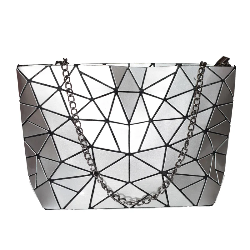 Hot Sale Small Shoulder Bag Fashion Chain Handbag Lady Geometric Tote Japan Popular Women Bag Evening Clutch Bao Messenger Bags
