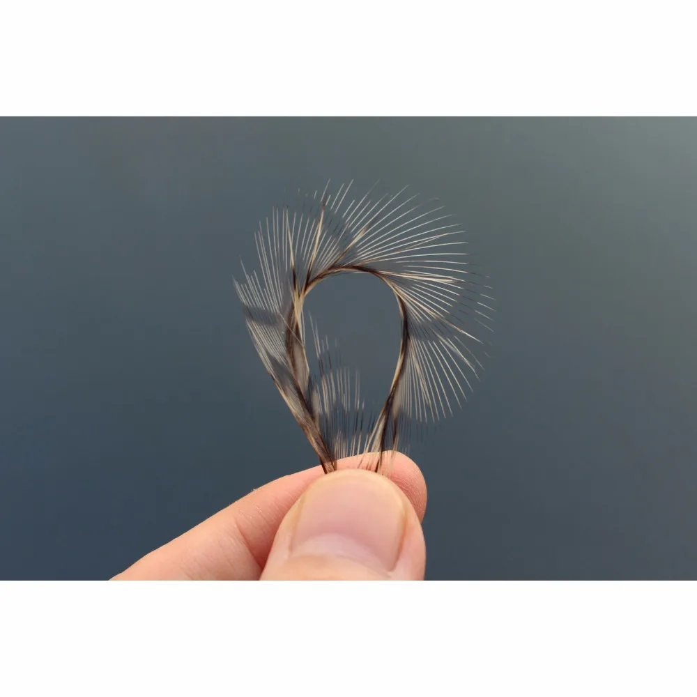 Tigofly 30 pcs Top Quality Natural White Black Barred Grizzly Rooster Hackles Streamer Fly Tying Hackle Feathers Materials