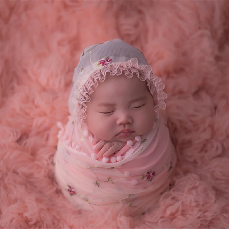 

Pink Lace Bonnet Wrap Set Newborn Sewn Swaddle Wrap Cute Baby Gril Hat Newborn Photography Props