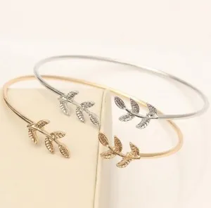 Hot Summer Popular Accessories Metal Cuff Bracelets Vintage Sweet Leaf Open Adjustable Fashion Bracelet Pulseiras Birthday Gift