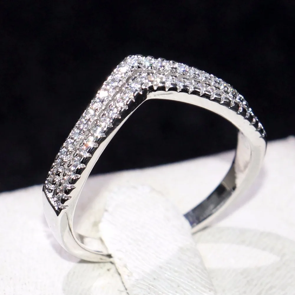 2018 New Arrival Promotion Sparkling Fashion jewelry 925 Sterling Silver Double V AAA Cubic Zirconia Wedding Band Ring for Women