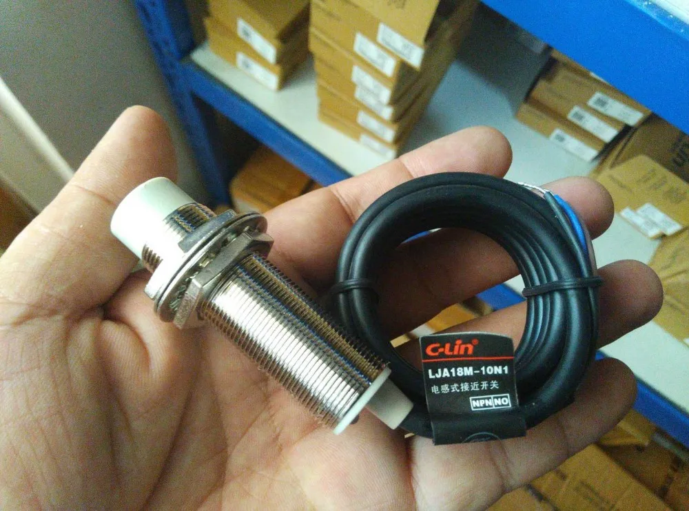 

Brand new original authentic C-Lin LJA18M-10N1 DC three-wire NPN normally open inductive proximity switch