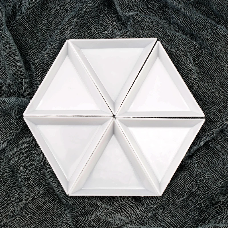QIAO 7.5cm Plastic Plate DIY Diamond Painting Tray Accessories Tools 20Pcs/Set Rhinestone tool