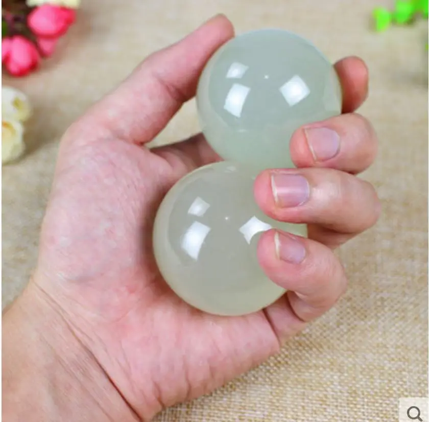 

high quality jade handball health care massage ball elderly fitness golfers play the player is playing with the ball