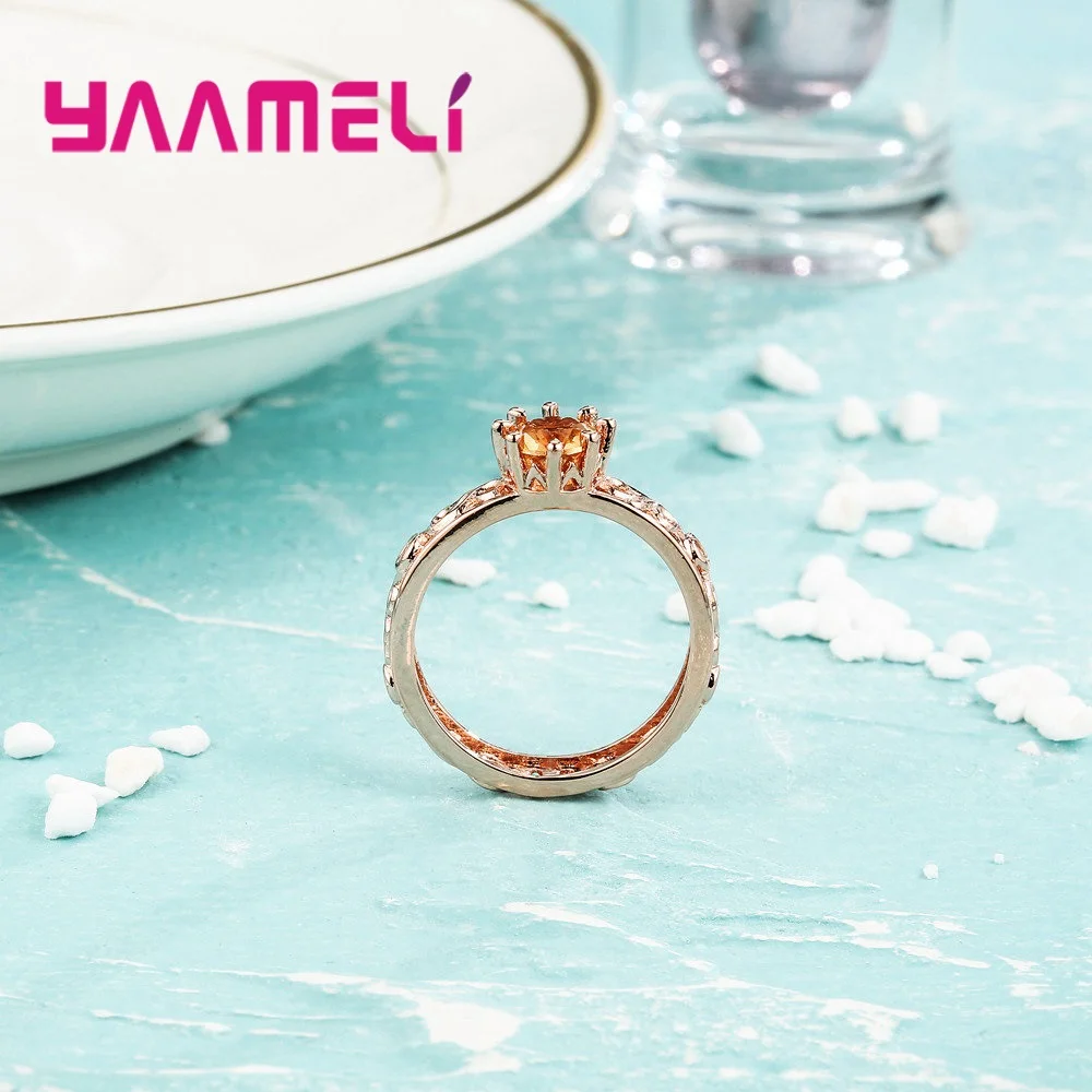 Thanh Lịch Bán Chạy Hàng Đầu Hợp Thời Trang Pha Lê Trong Suốt Đính Đá Cubic Zirconia Ngón Tay Nhẫn Cho Nữ Nữ Đính Hôn Màu Vàng Trang Sức