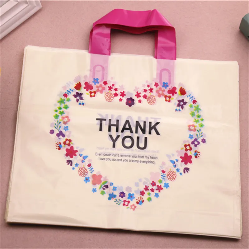 Thicken Plastic Clothing Packaging with Handles Thank You Shopping Gift Bags with Flower Heart 10pcs 29*35cm Can be Customized