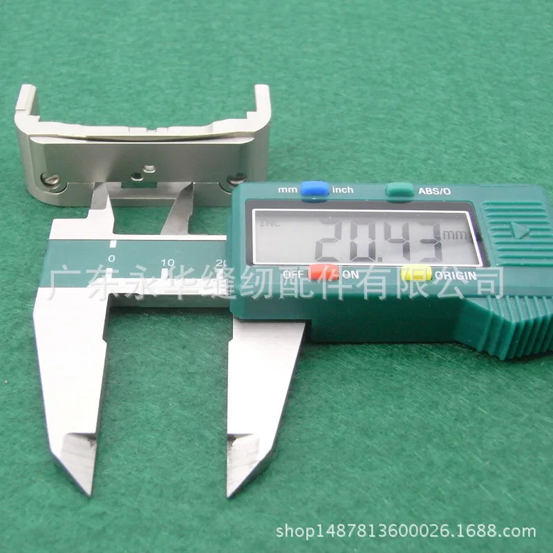 PFAFF Flora double needle needle plate Old three generation industrial sewing machine accessories